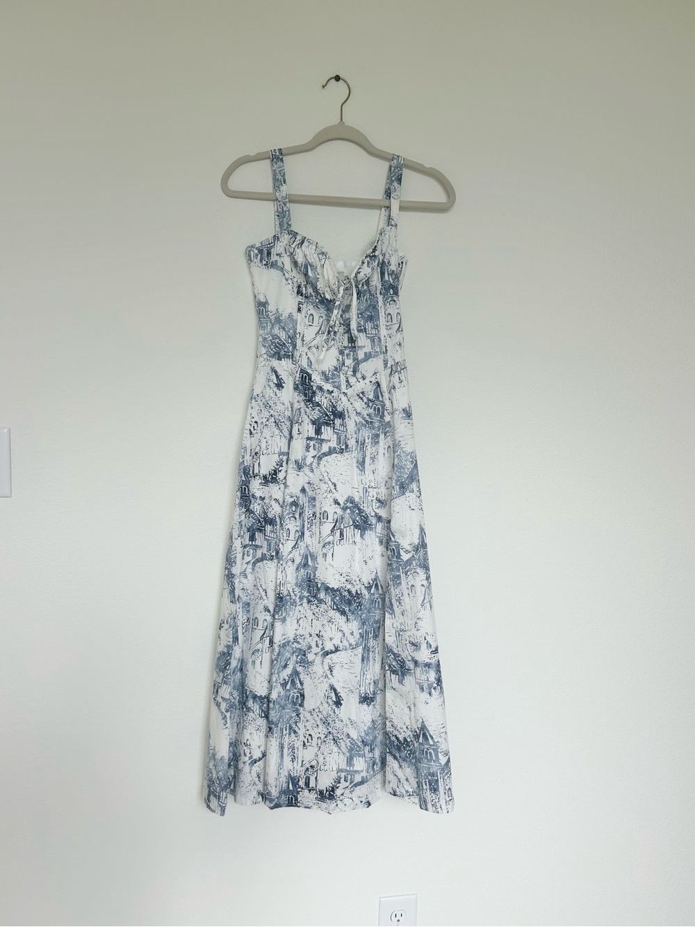 NWT Avara Florence Blue Printed Midi Dress - Picture 3 of 8